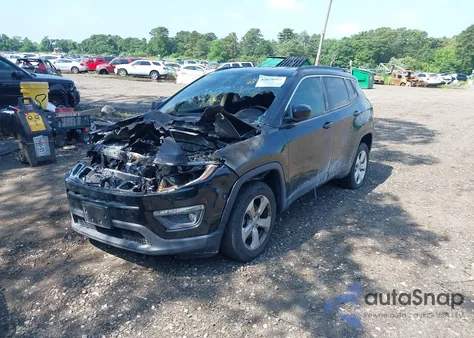 2018 Jeep Compass Latitude 4X4 из США, поврежденный, VIN 3C4NJDBB9JT245408